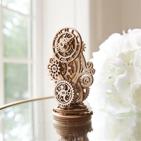 ugears pendulum clock